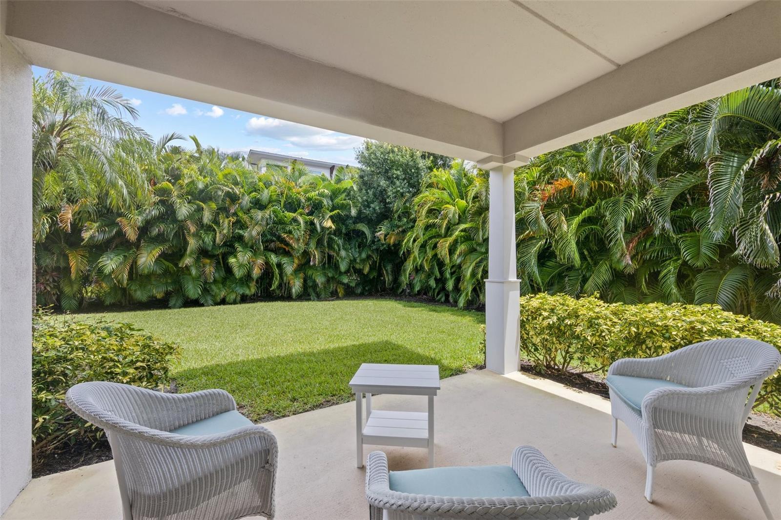 SIESTA/ROCKS - Residential Income