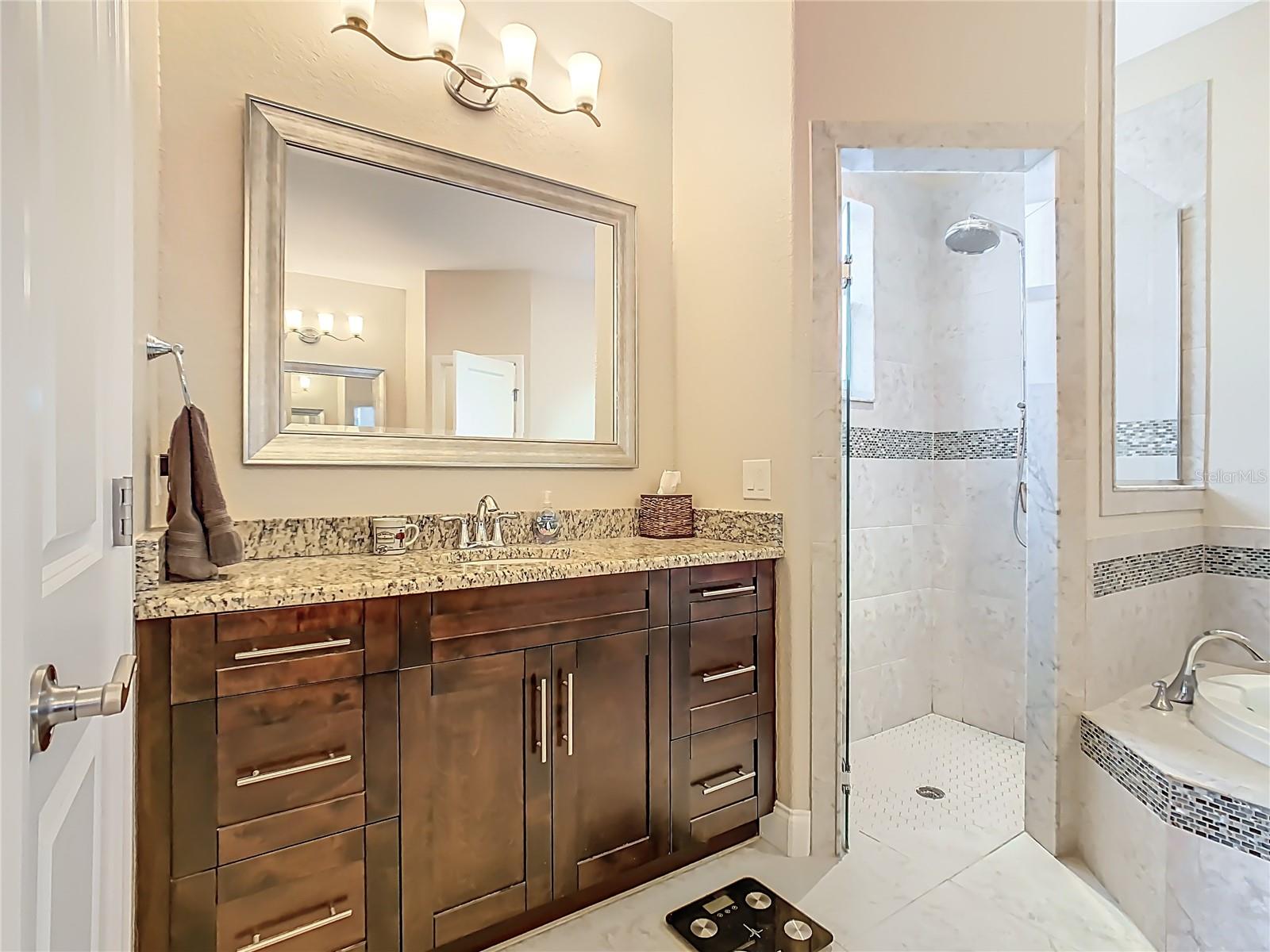 HIGHLANDS GRACE - Residential