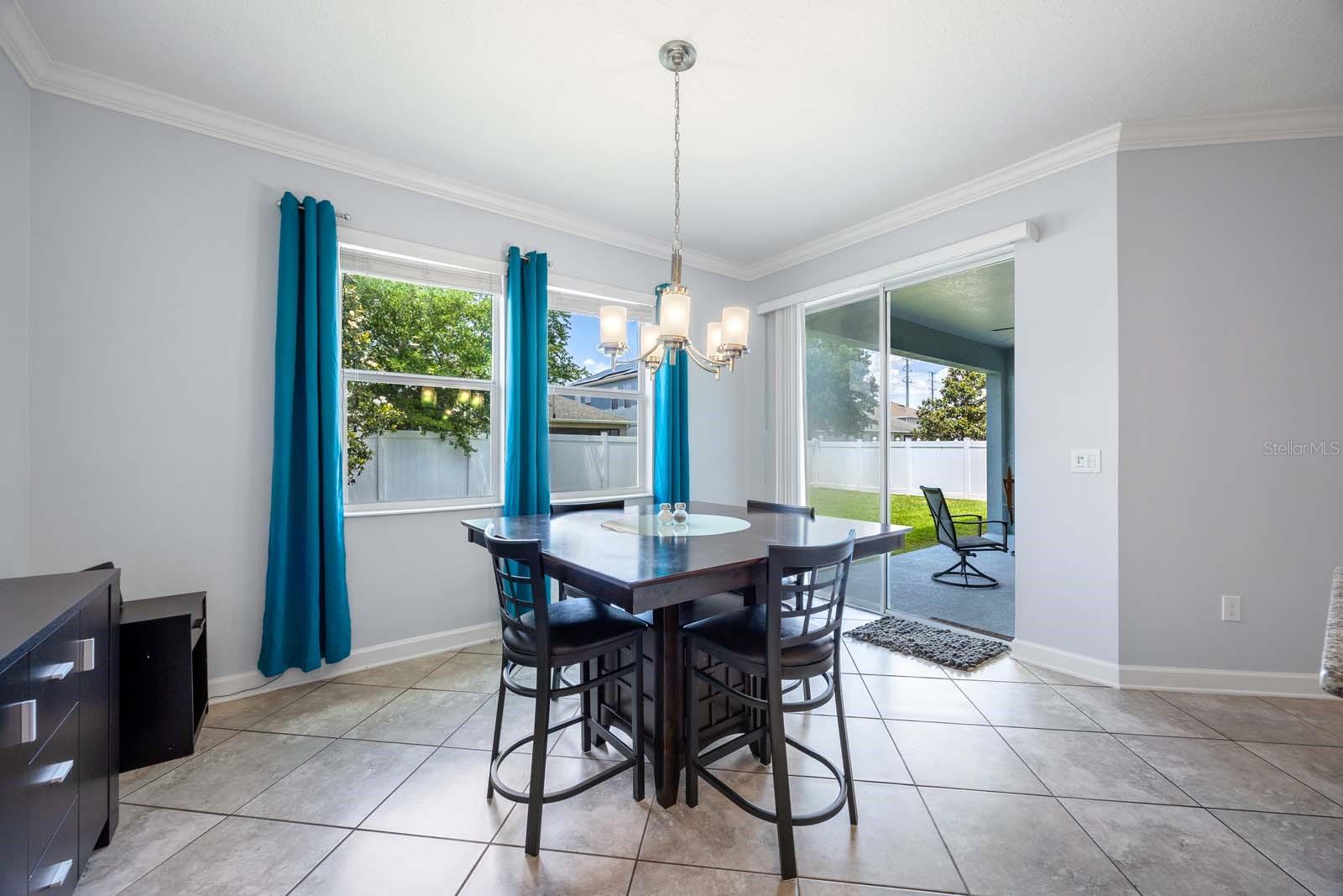 OAKS/MOSS PARK - Residential