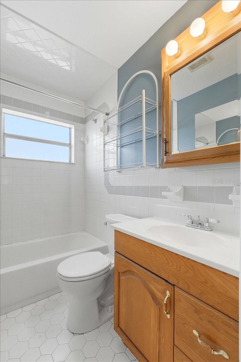 FLAMINGO HEIGHTS SUB - Residential