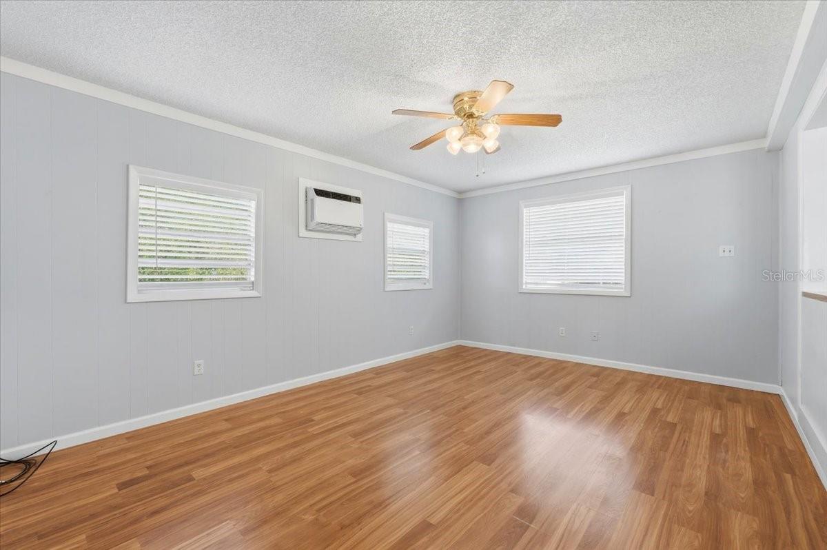 FLAMINGO HEIGHTS SUB - Residential