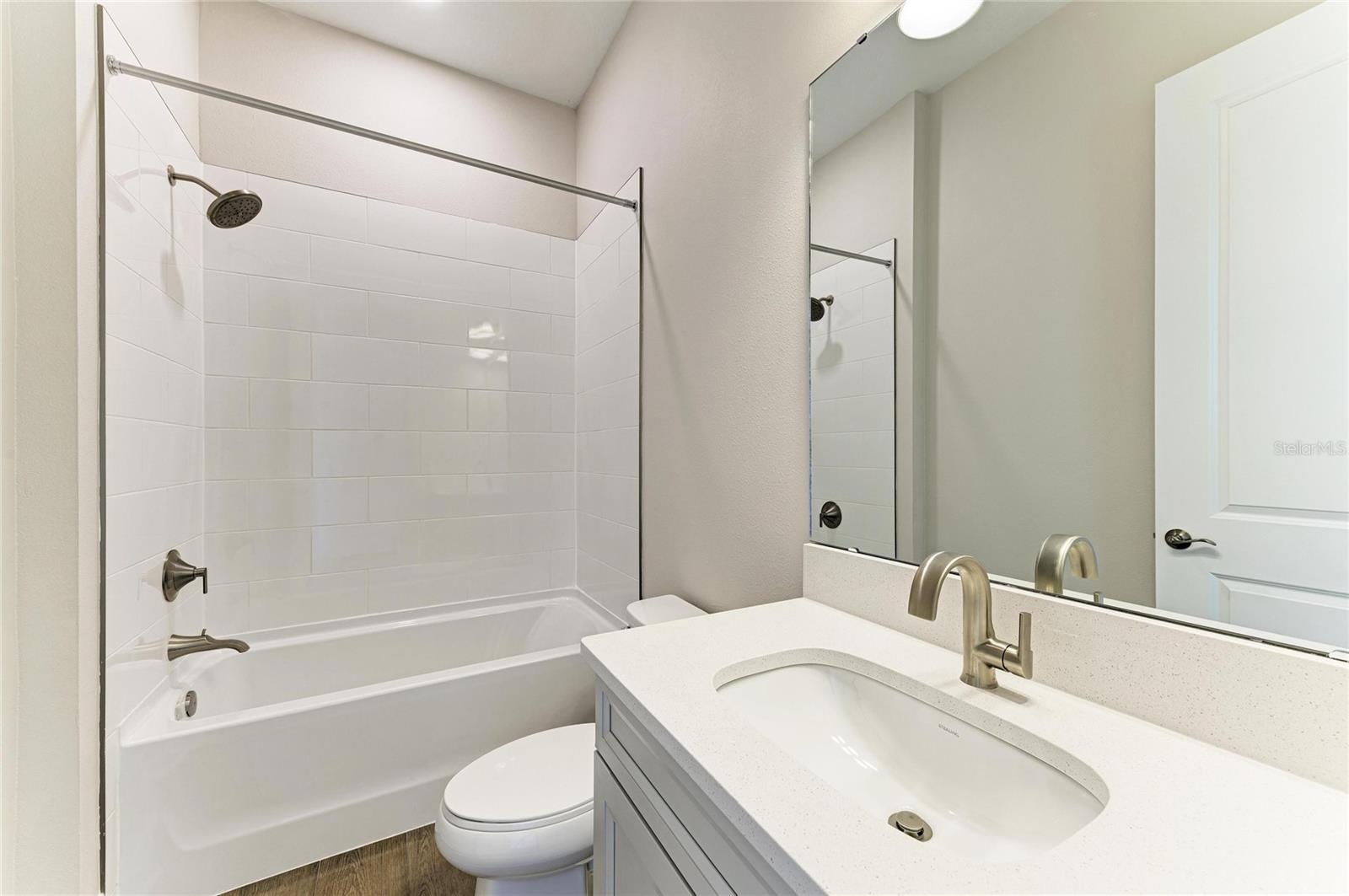 OAKFIELD TRAILS - Residential