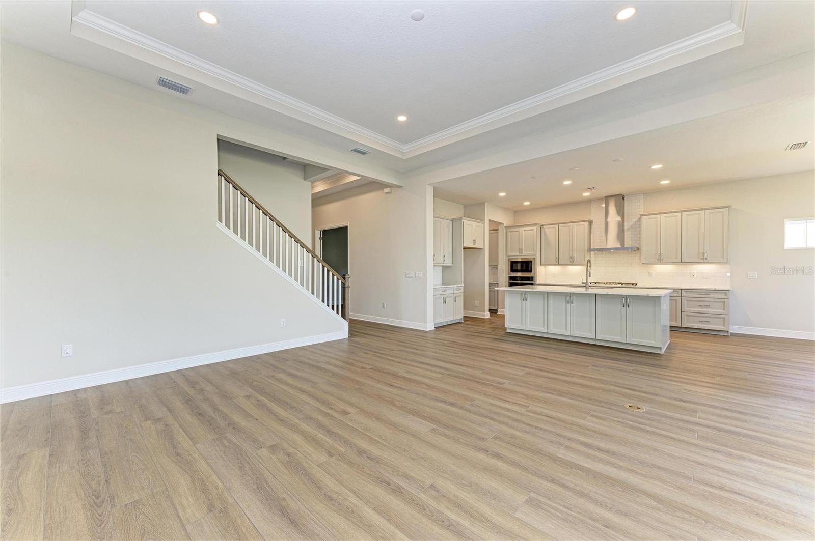 OAKFIELD TRAILS - Residential