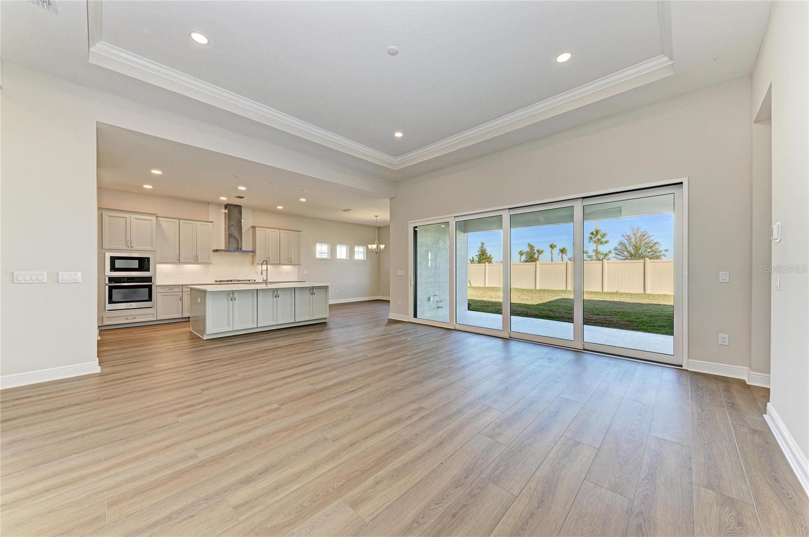 OAKFIELD TRAILS - Residential