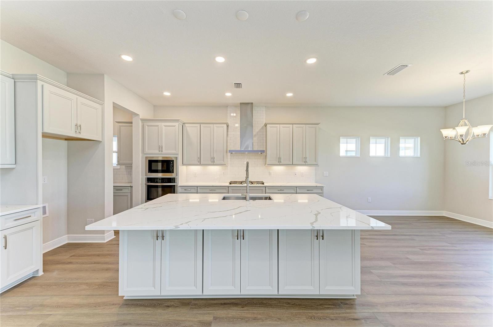 OAKFIELD TRAILS - Residential