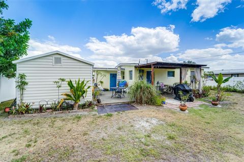 A home in PORT CHARLOTTE