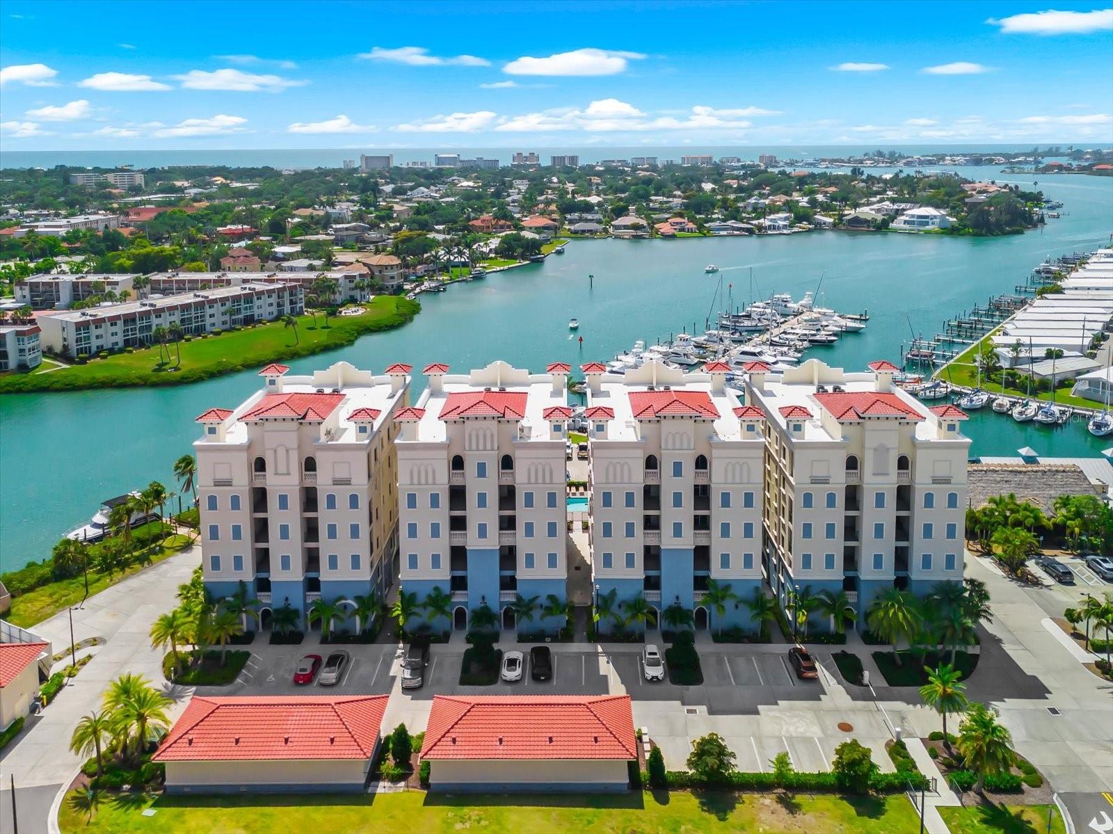 PORTO VISTA A CONDOMINIUM - Residential