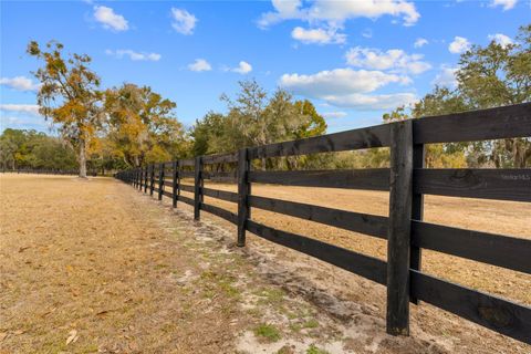 Tiny photo for 12350 NW Hwy 225, Reddick, FL 32686 (MLS # OM718236)