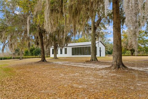 Tiny photo for 12350 NW Hwy 225, Reddick, FL 32686 (MLS # OM718236)