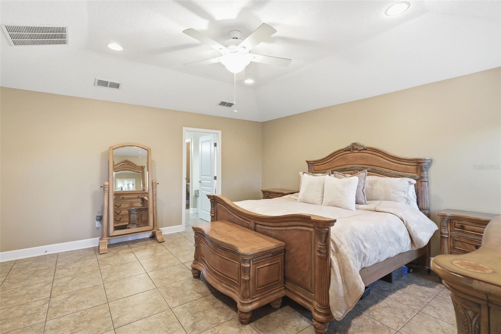 MURABELLA - Residential