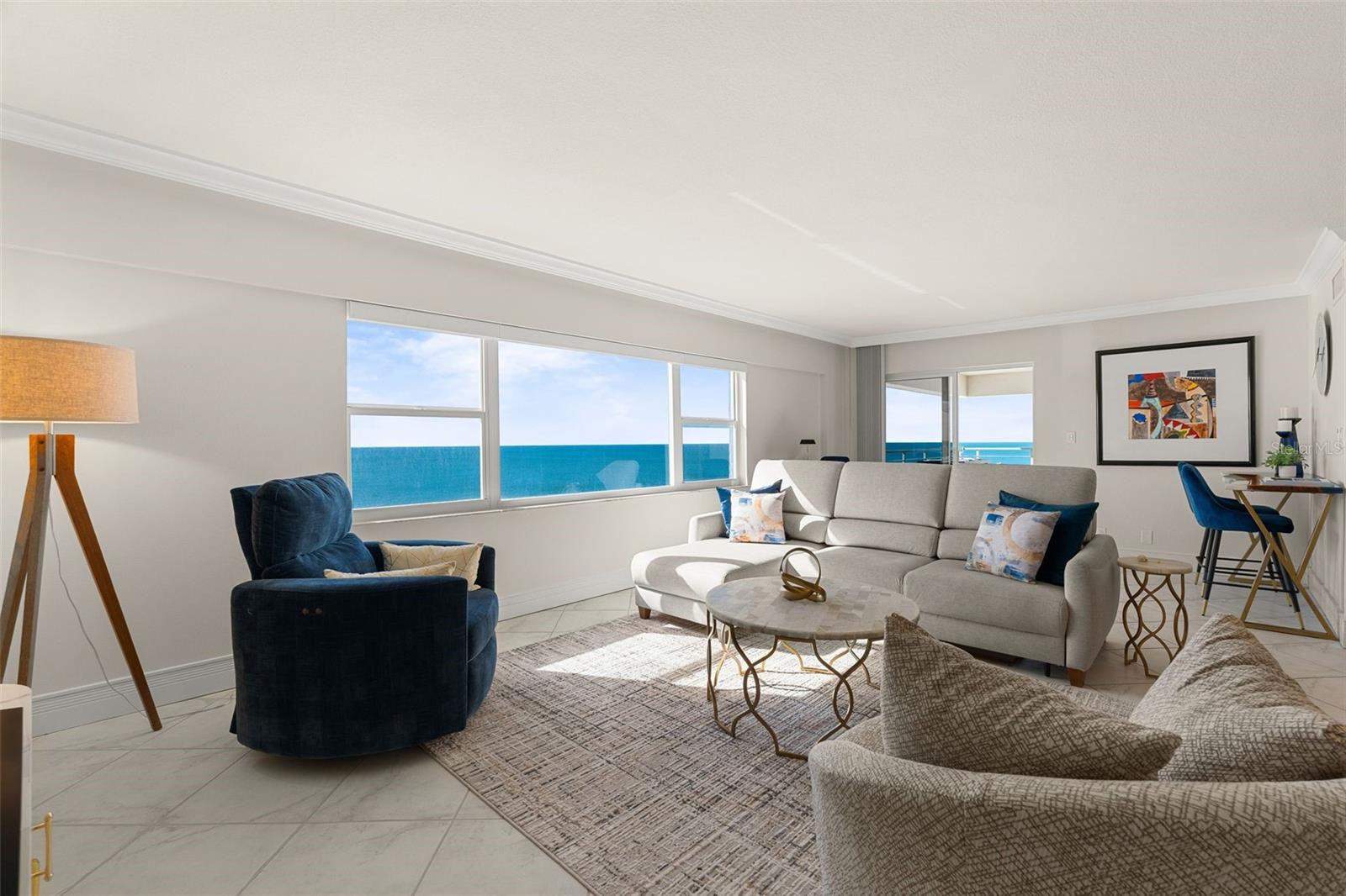 KEY TOWER SOUTH - Residential Lease