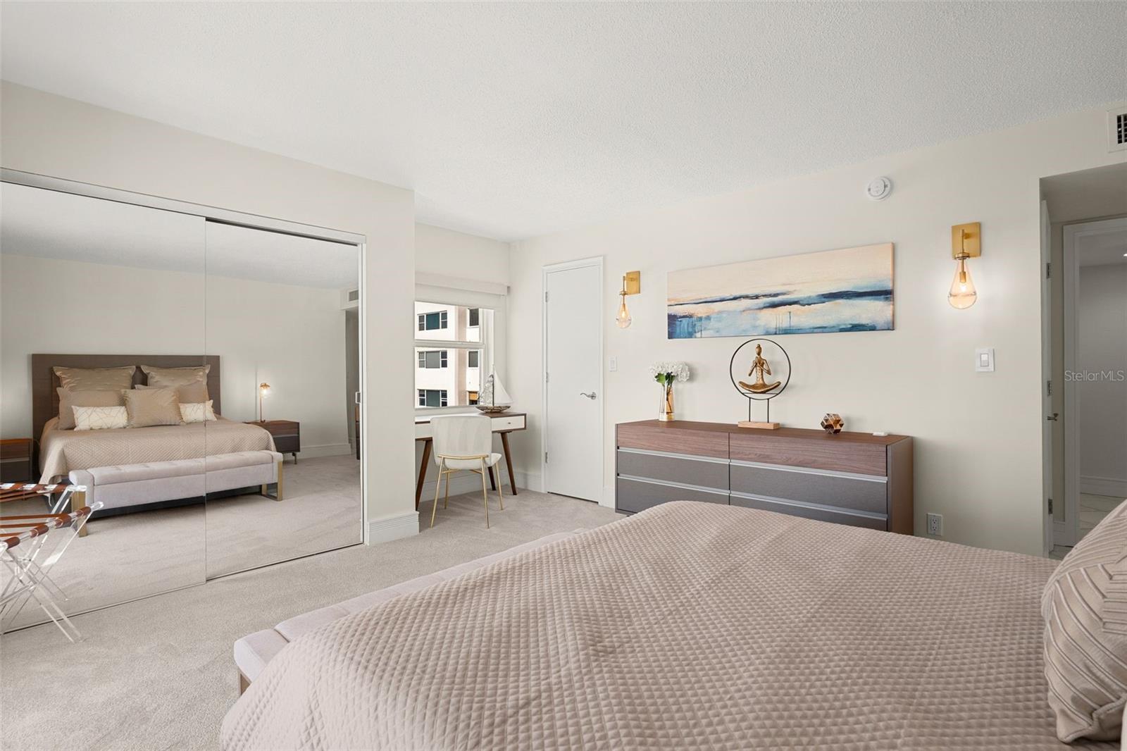 KEY TOWER SOUTH - Residential Lease