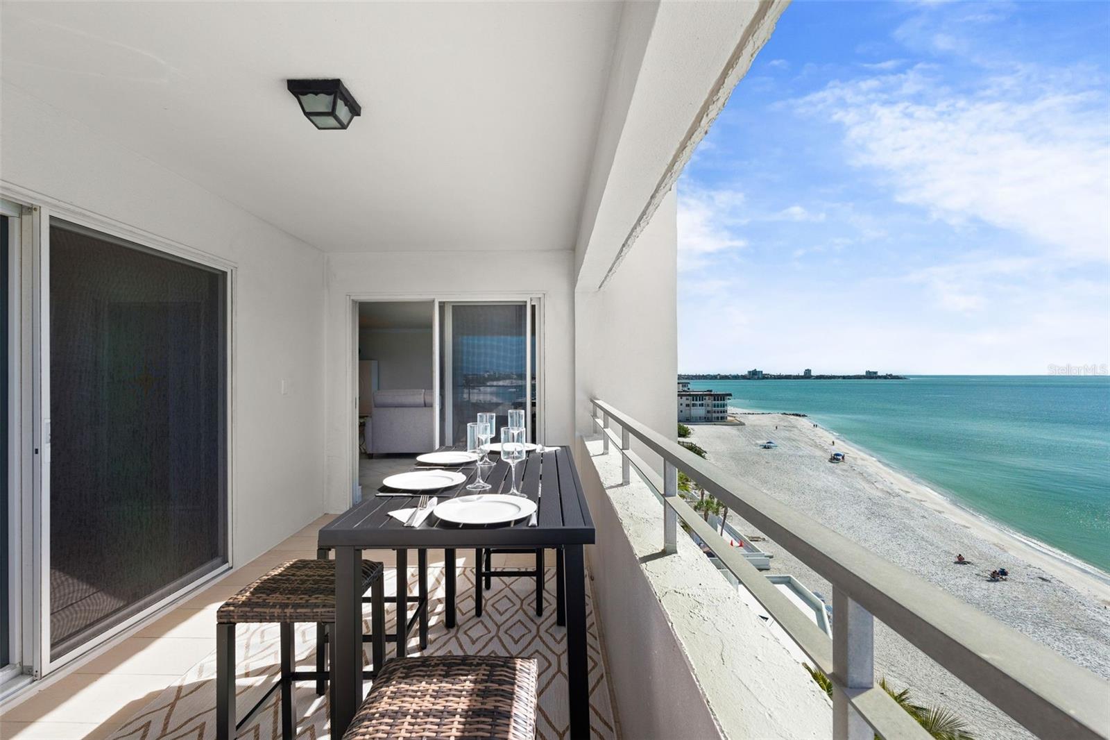 KEY TOWER SOUTH - Residential Lease