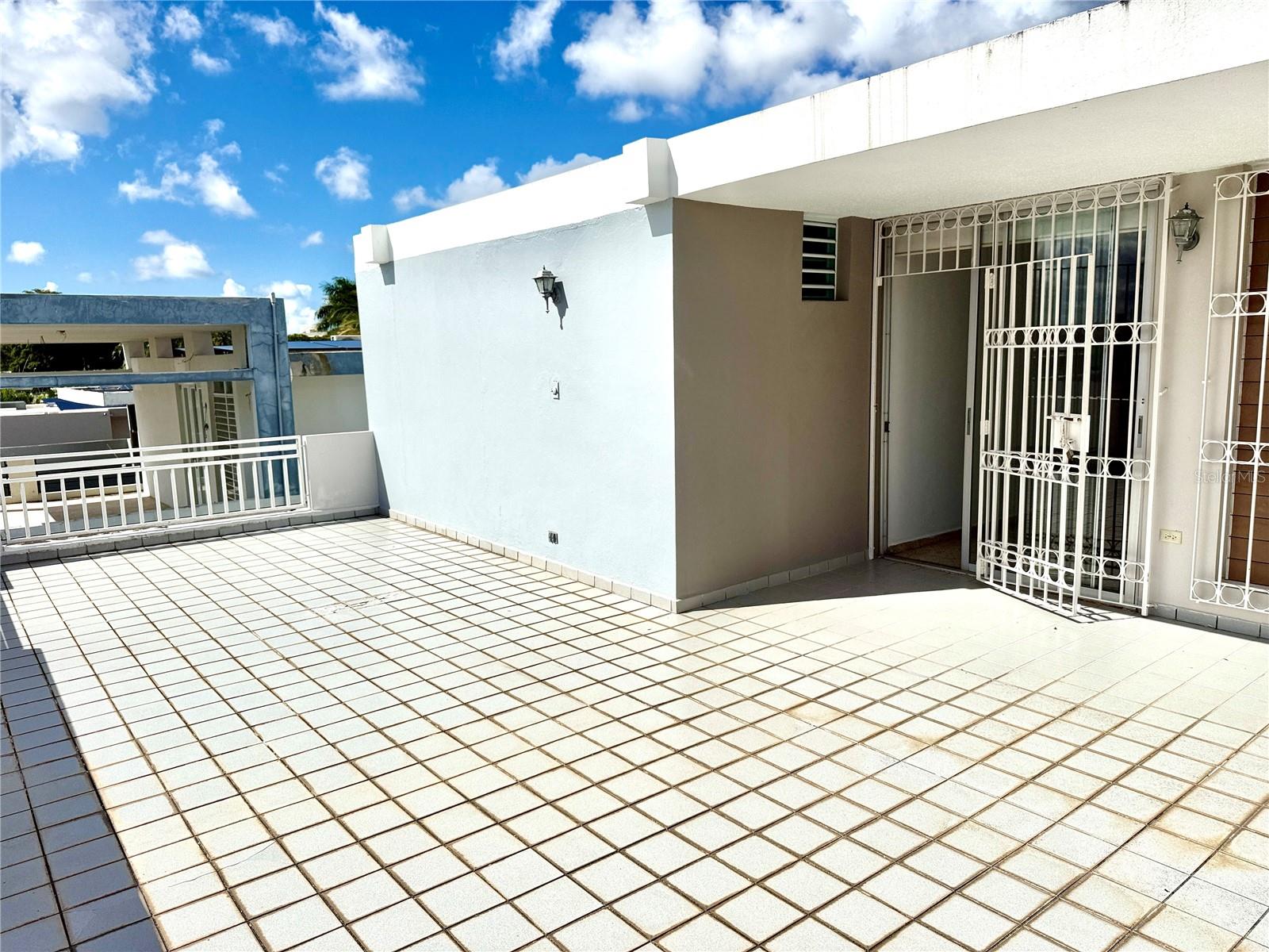 ALTURAS DE SANTA MARIA - Residential