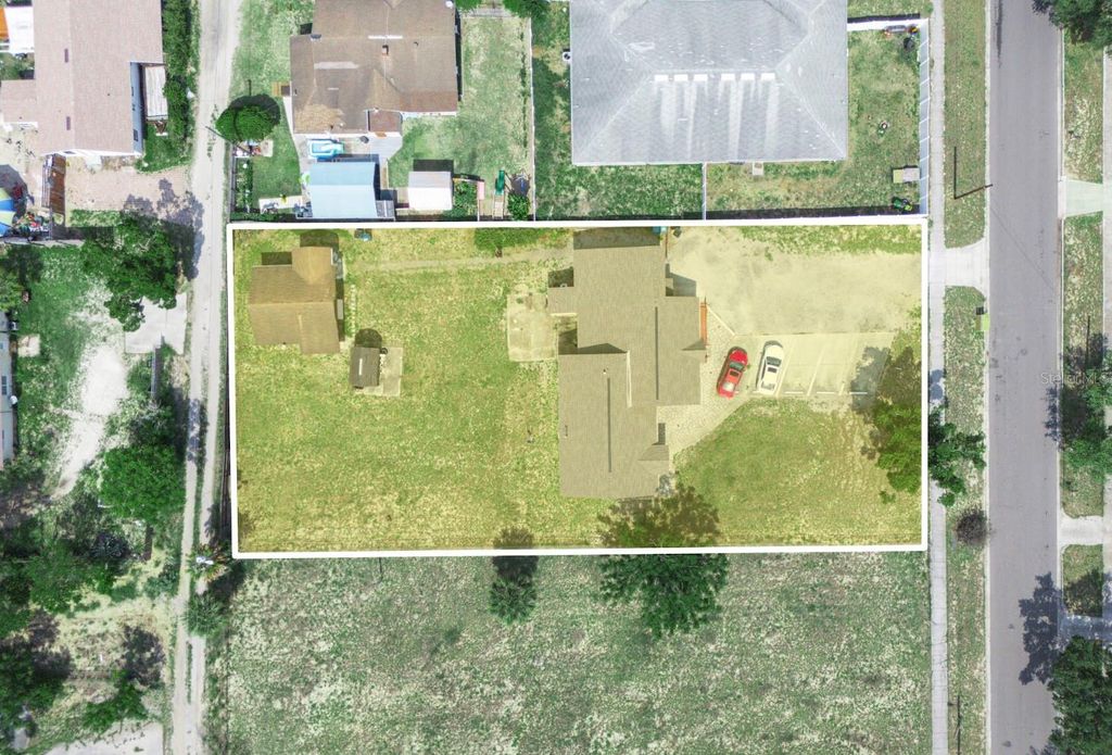Photo of 1021 Cohassett Avenue, Lake Wales, FL 33853 (MLS # P4939125)