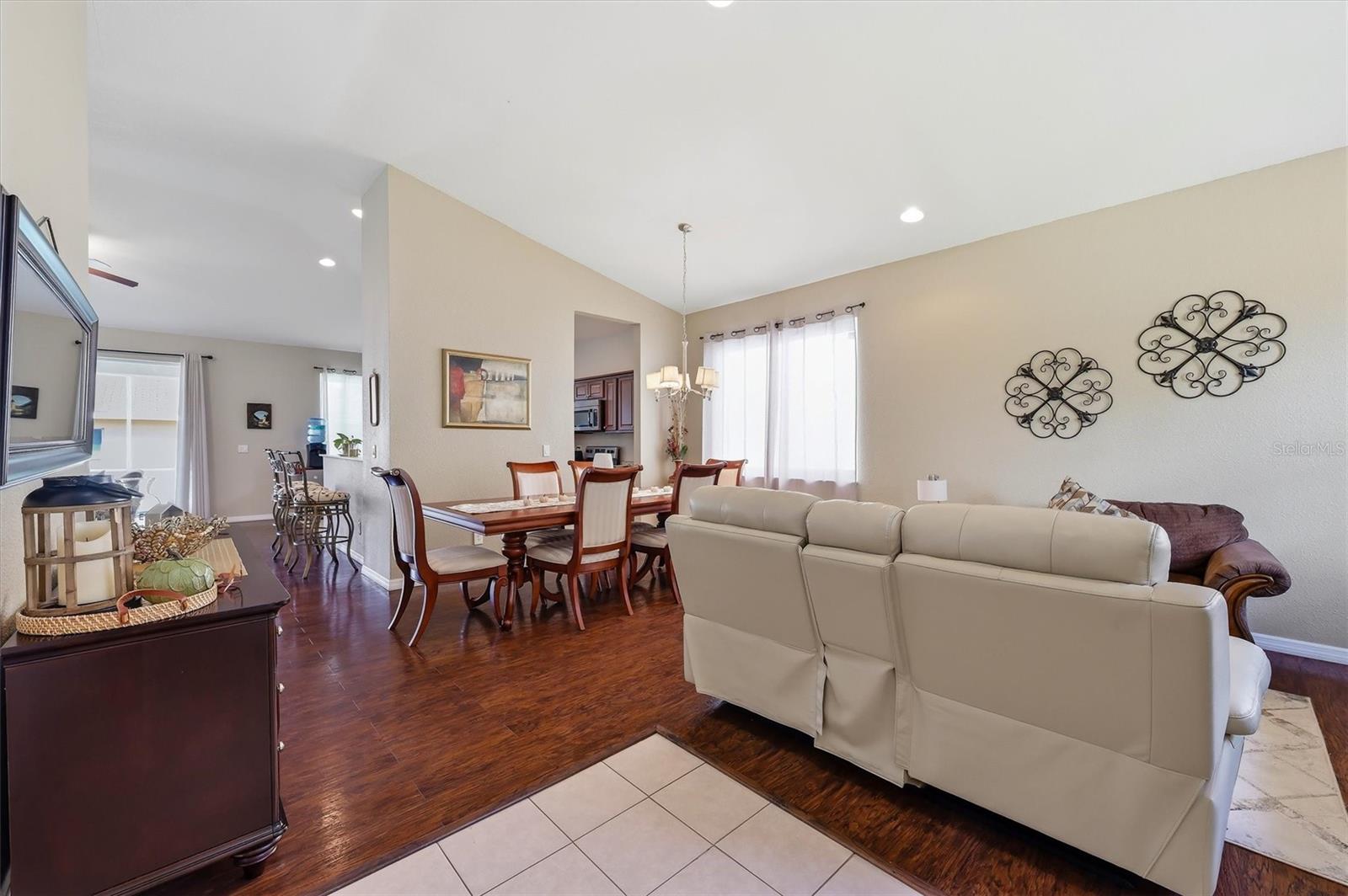 11323 BRIDGE PINE DRIVE, RIVERVIEW, FL, 33569 4 11323 BRIDGE PINE DRIVE