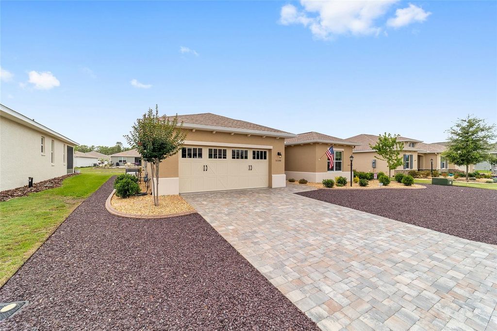 Photo of 10344 SW 98th Place Road, Ocala, FL 34481 (MLS # G5113031)