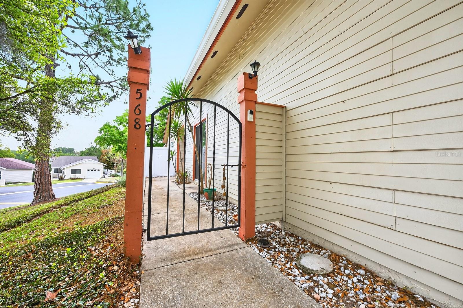 STOCKBRIDGE UNIT 1 - Residential