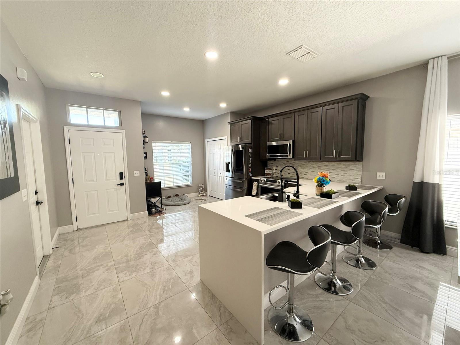 CRANES COVE - Residential Lease