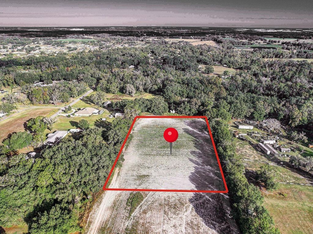 Photo of 4822 Nesmith Road, Plant City, FL 33567 (MLS # TB8454510)