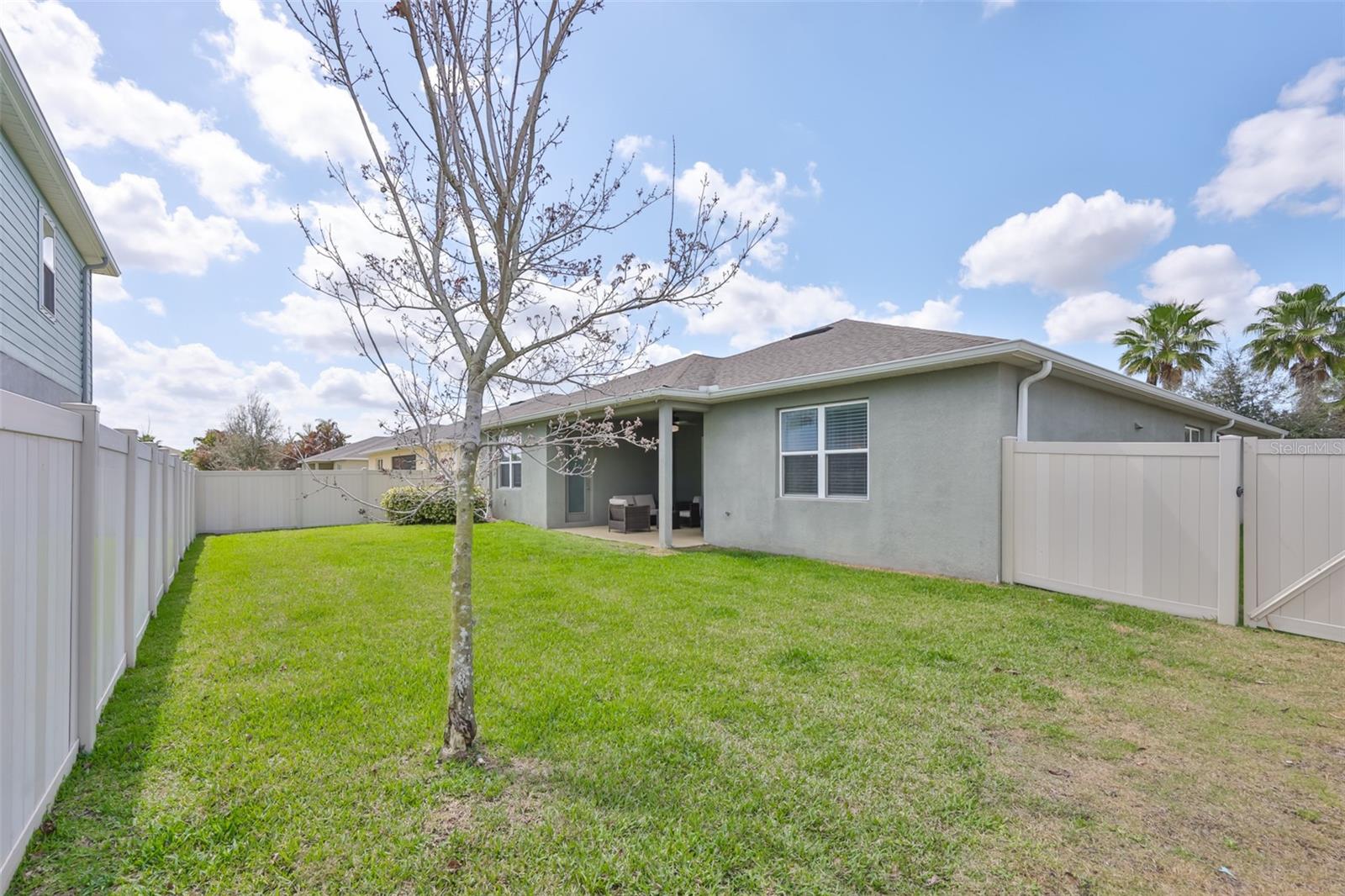 LUCAYA LAKE CLUB PH 3 - Residential