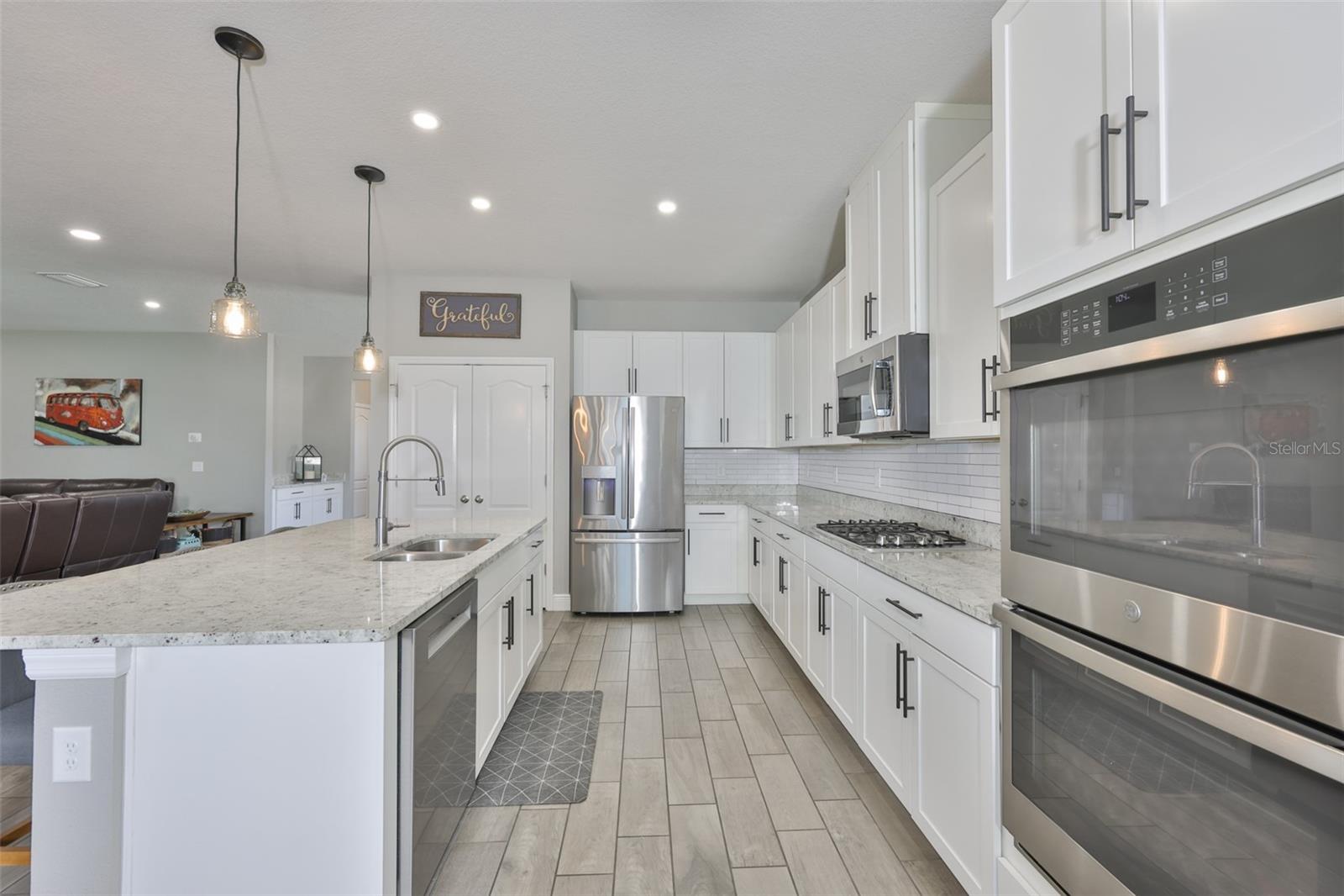 LUCAYA LAKE CLUB PH 3 - Residential