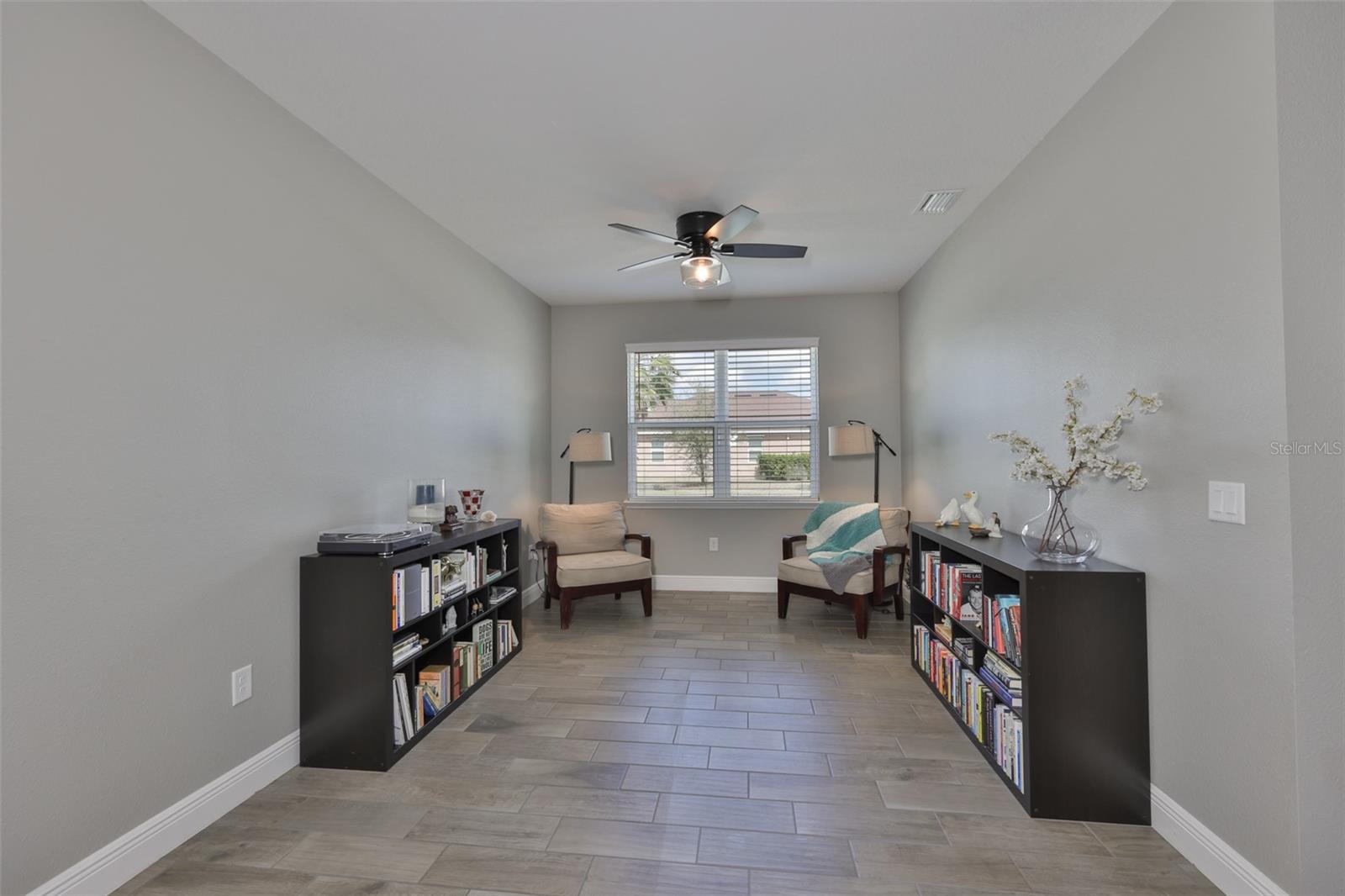 LUCAYA LAKE CLUB PH 3 - Residential