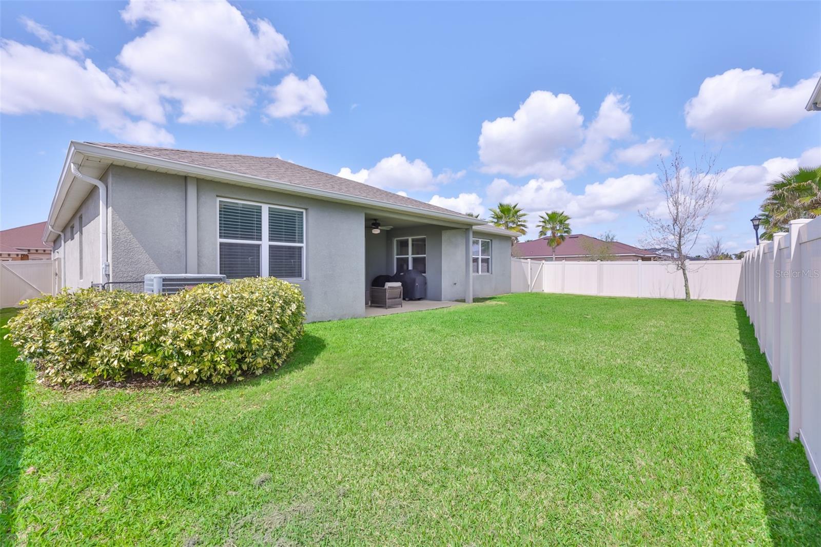 LUCAYA LAKE CLUB PH 3 - Residential