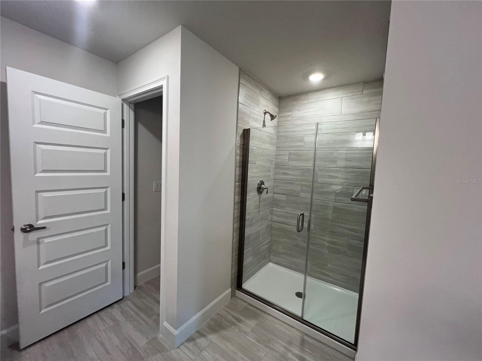 ABBEY GLEN PHASE TWO - Residential