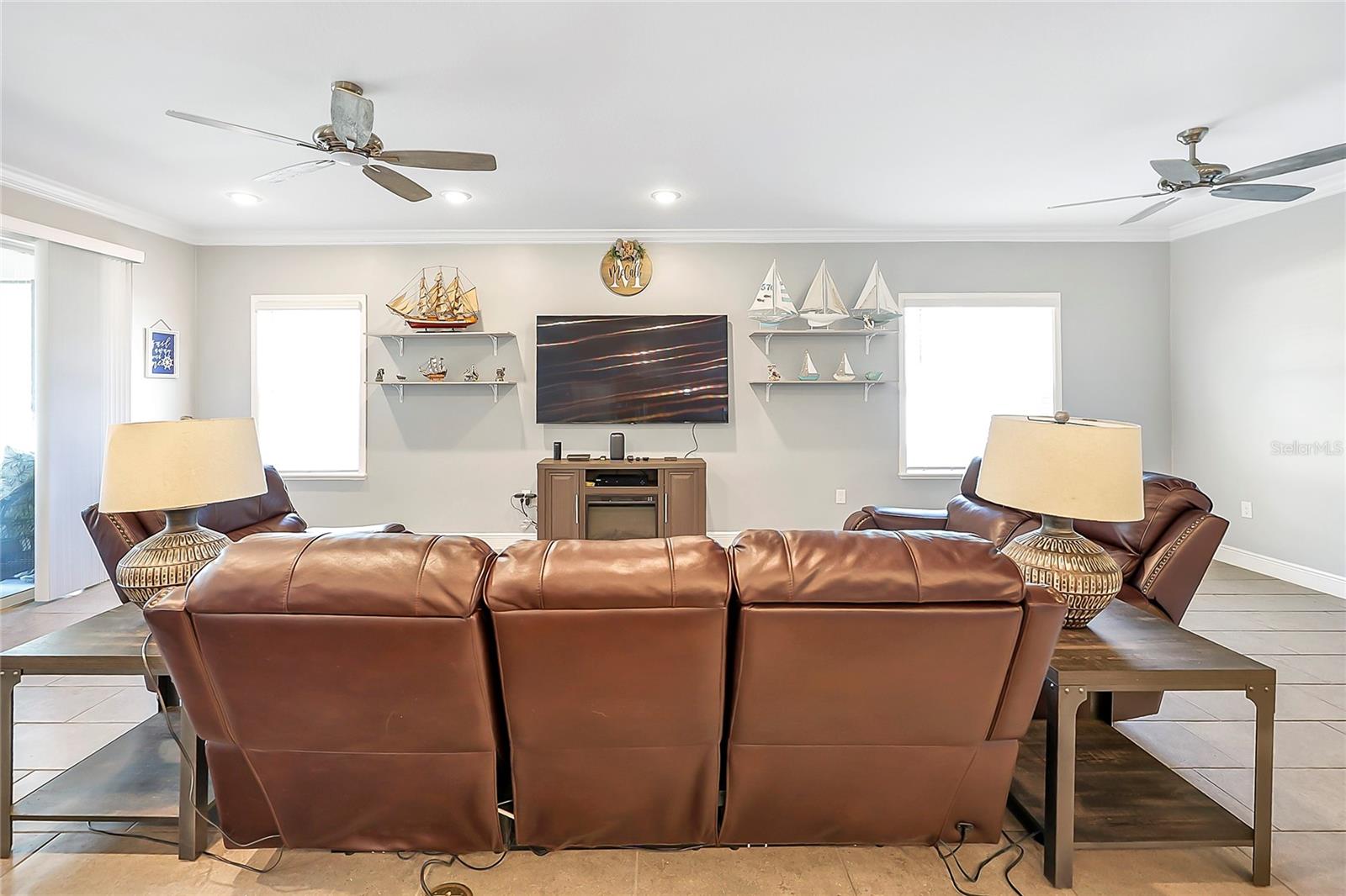 ROYAL TRAILS - Residential