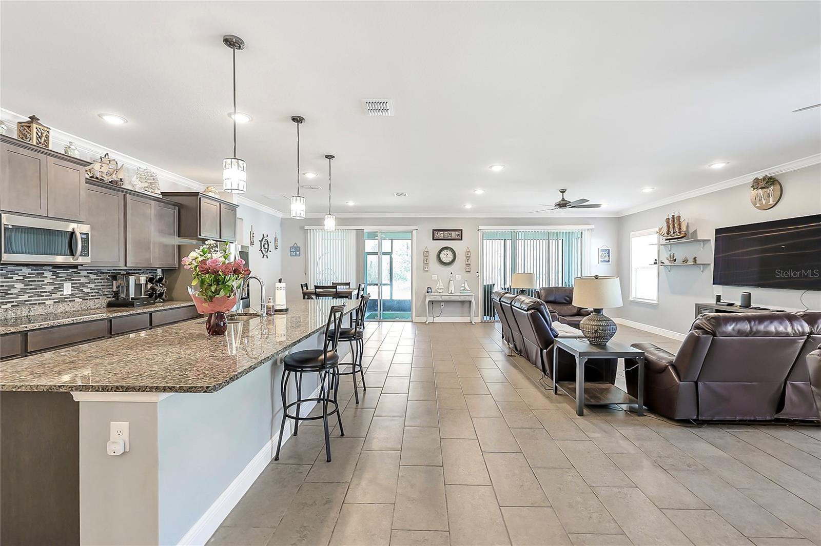 ROYAL TRAILS - Residential