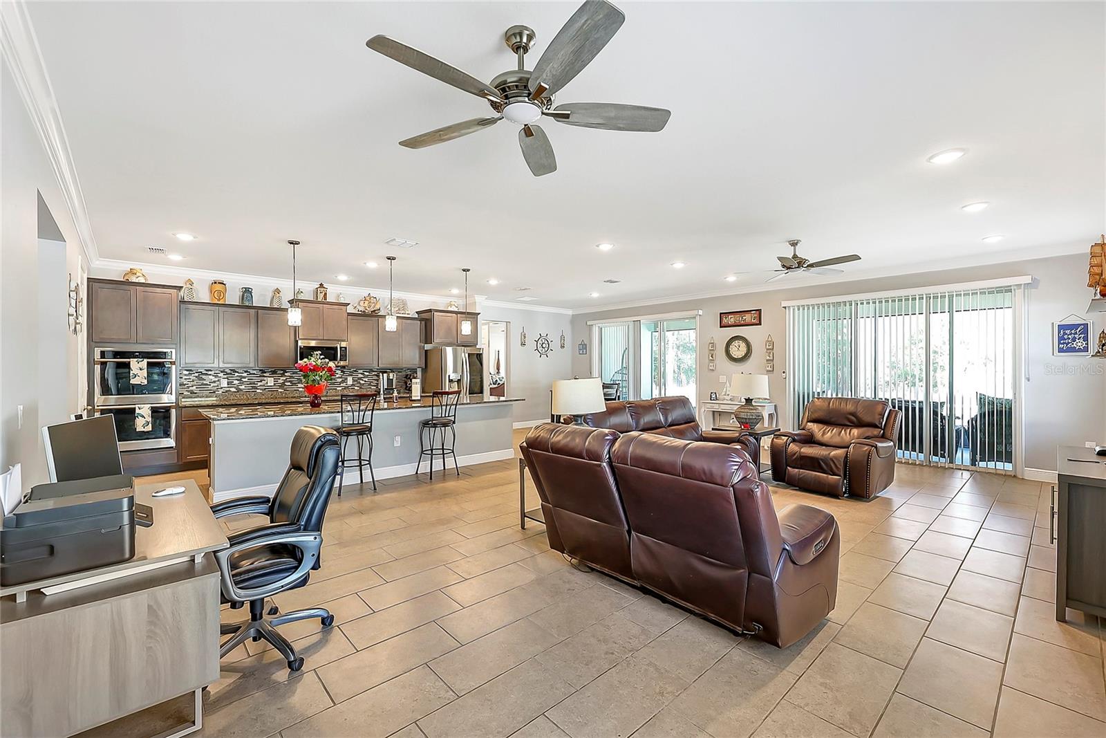 ROYAL TRAILS - Residential