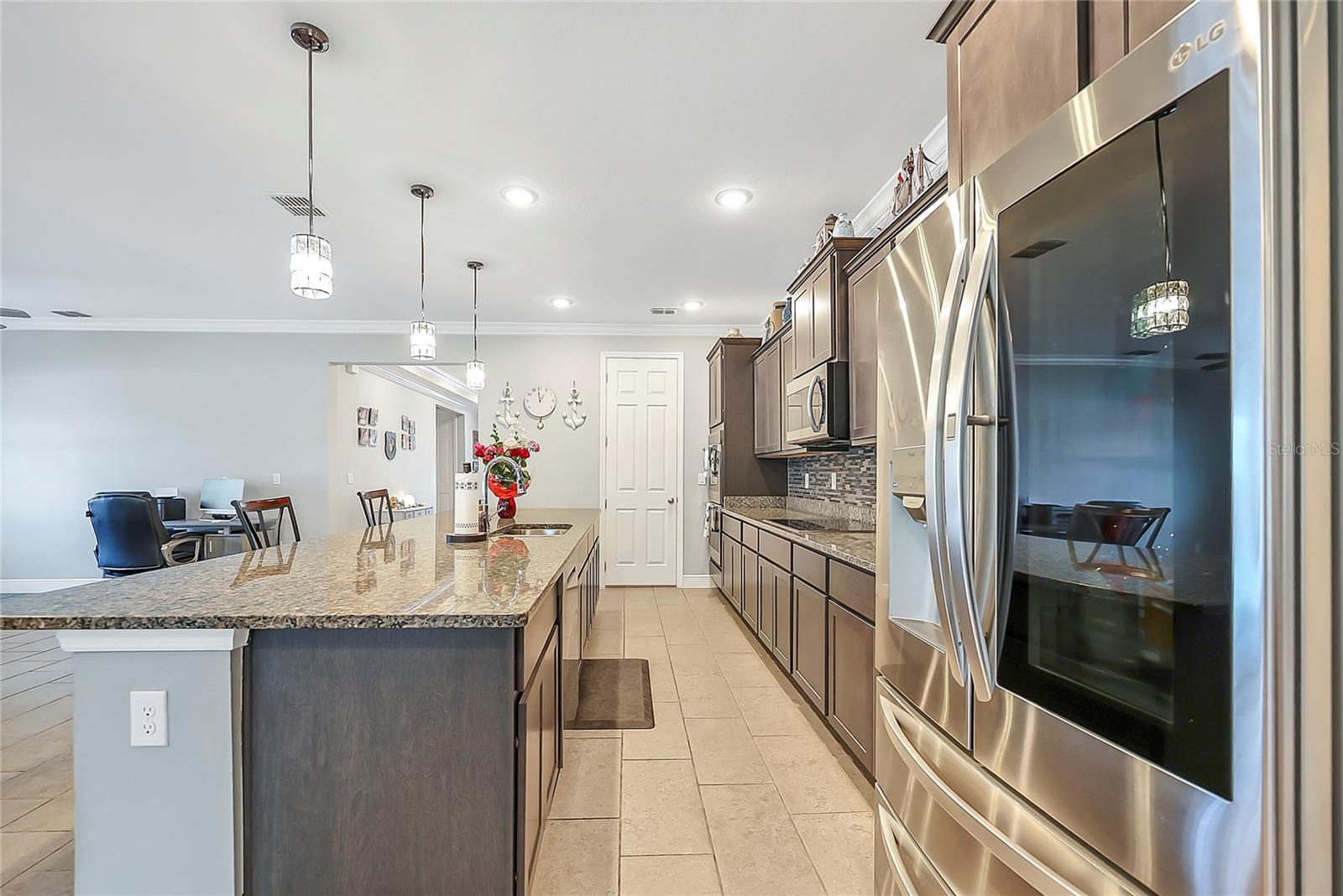 ROYAL TRAILS - Residential