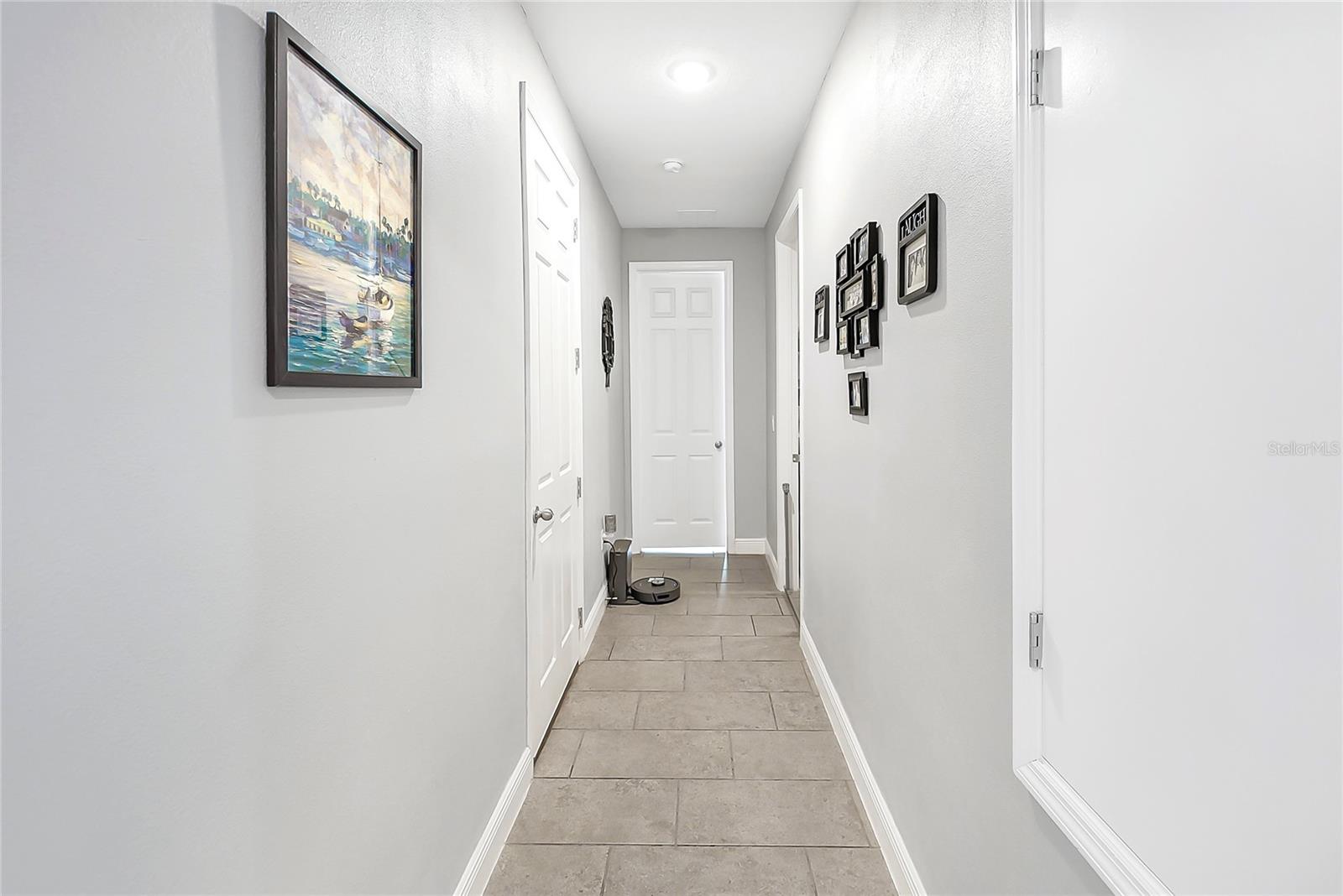 ROYAL TRAILS - Residential