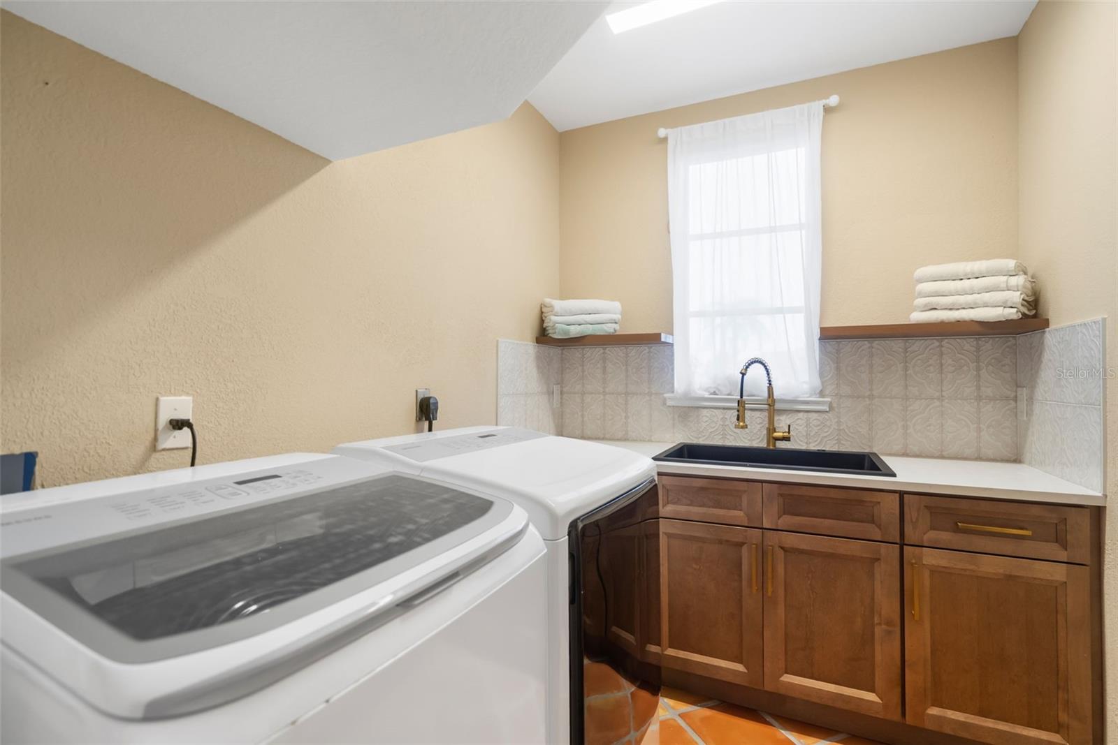 PUNTA GORDA ISLES SEC 12 - Residential