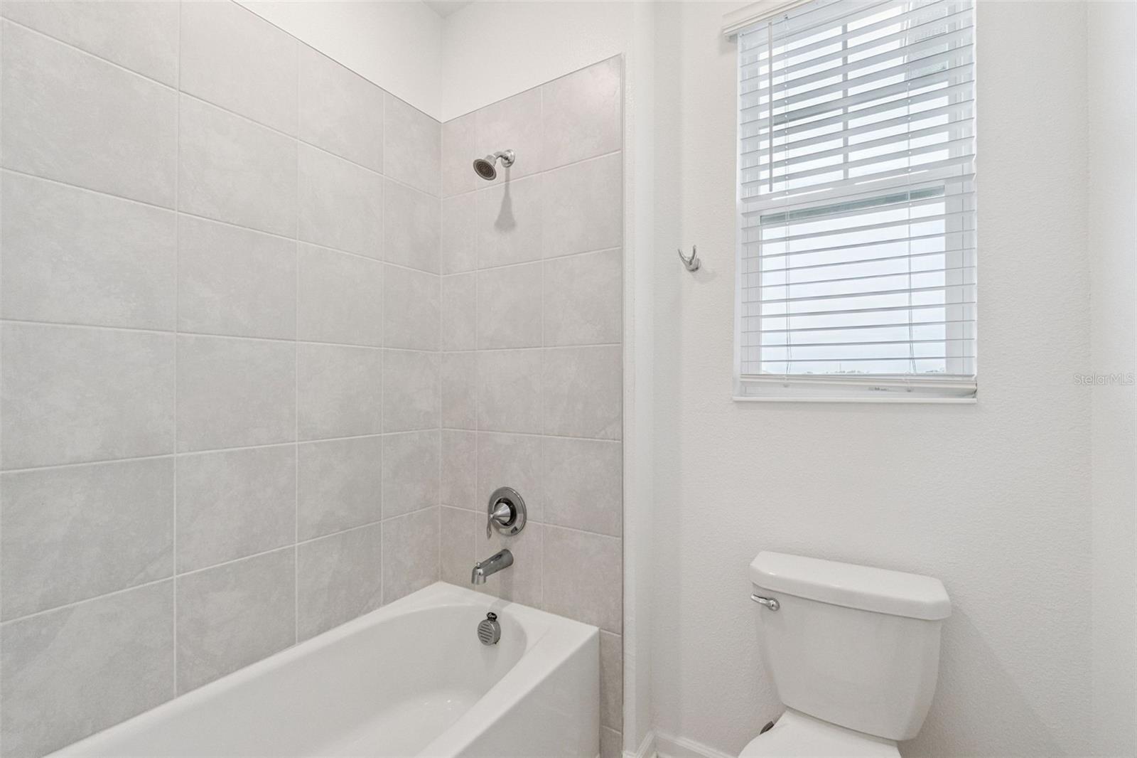 TOHOQUA PH 3 - Residential Lease