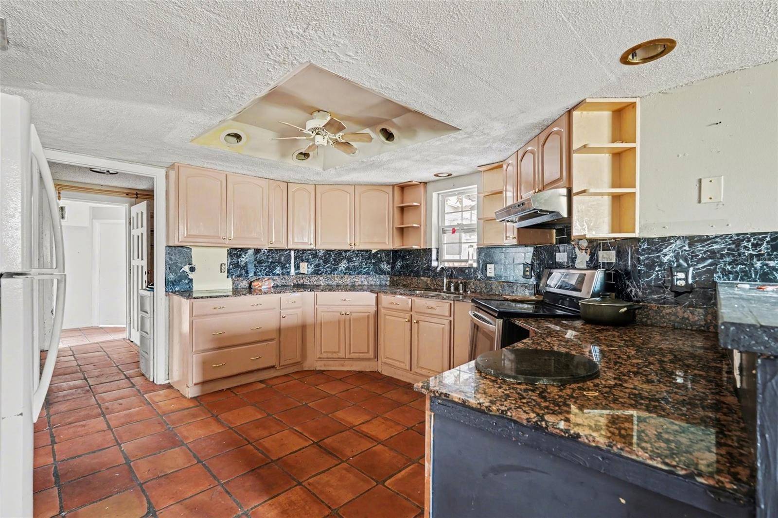 UNPLATTED - Residential