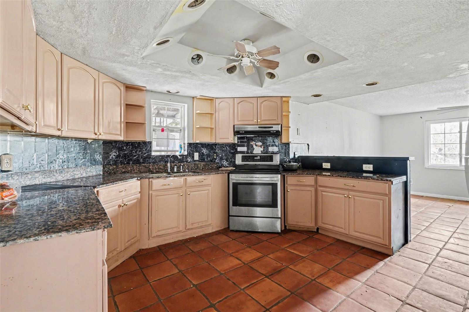 UNPLATTED - Residential