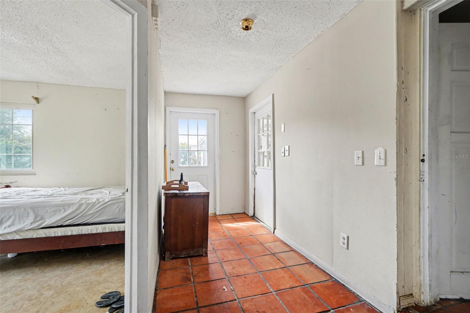 UNPLATTED - Residential