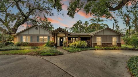 A home in LAKELAND