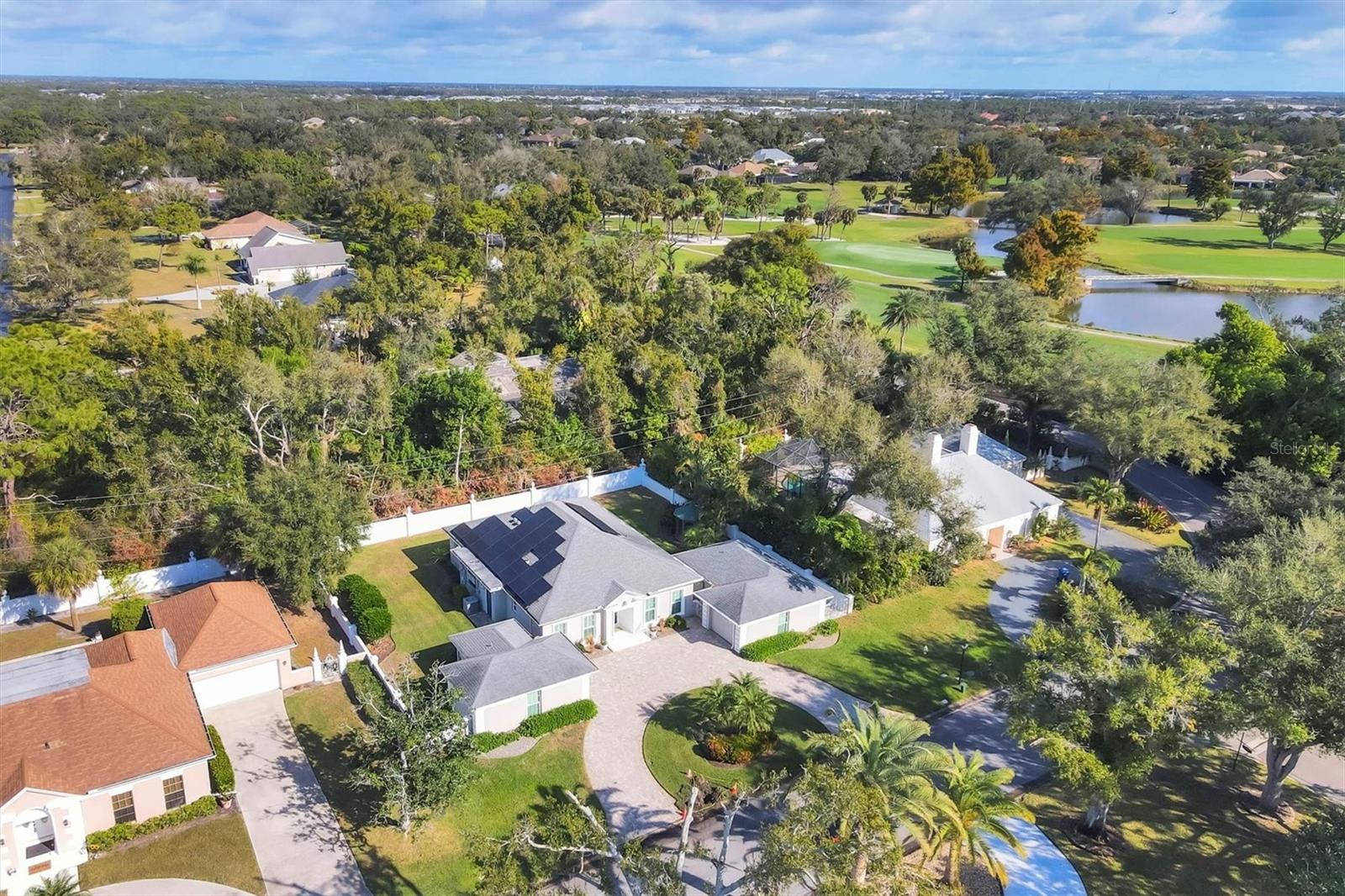 BOCA ROYALE - Residential