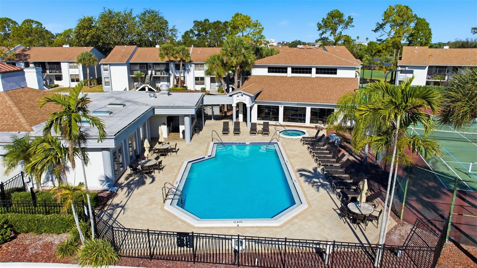 CLUB AT FEATHER SOUND THE CONDO - Residential