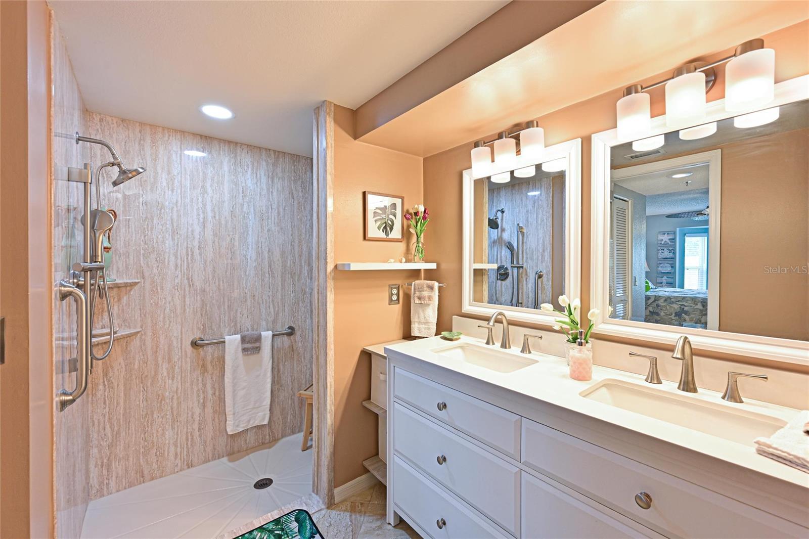 TARA VERANDAS - Residential