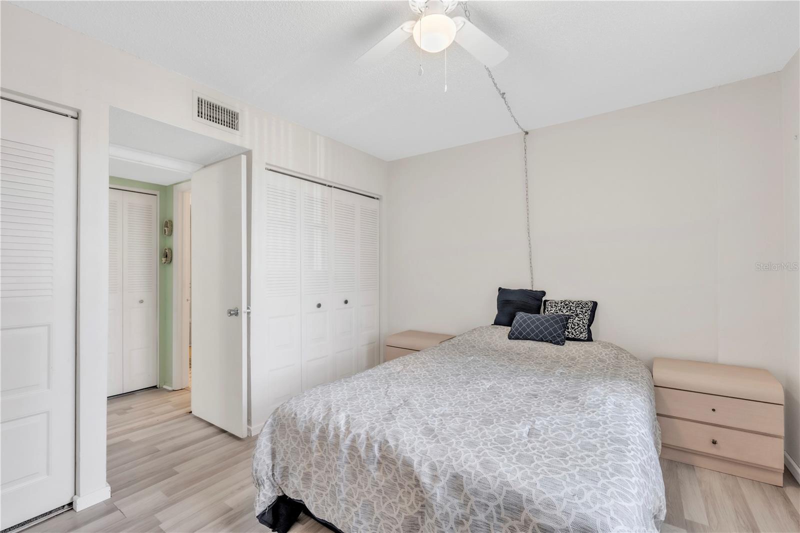 RAINTREE - Residential