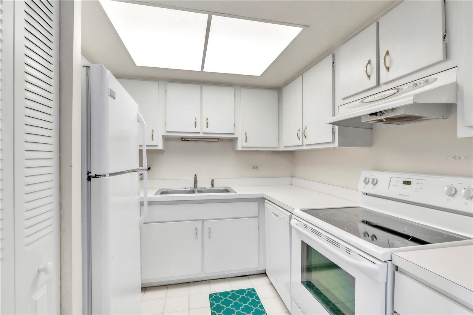 RAINTREE - Residential