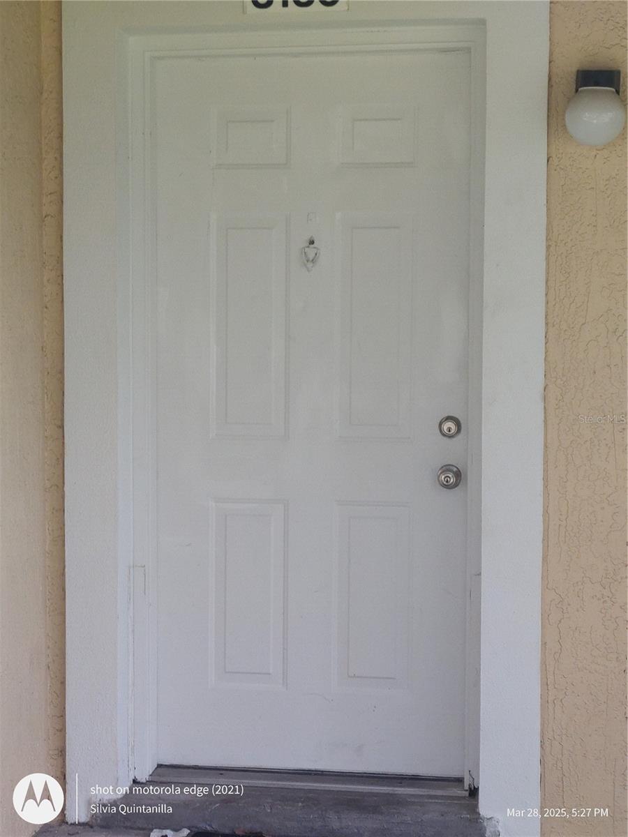 ENCLAVE THE - Residential Lease