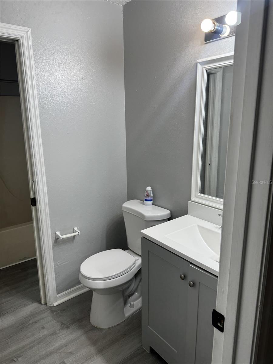 ENCLAVE THE - Residential Lease