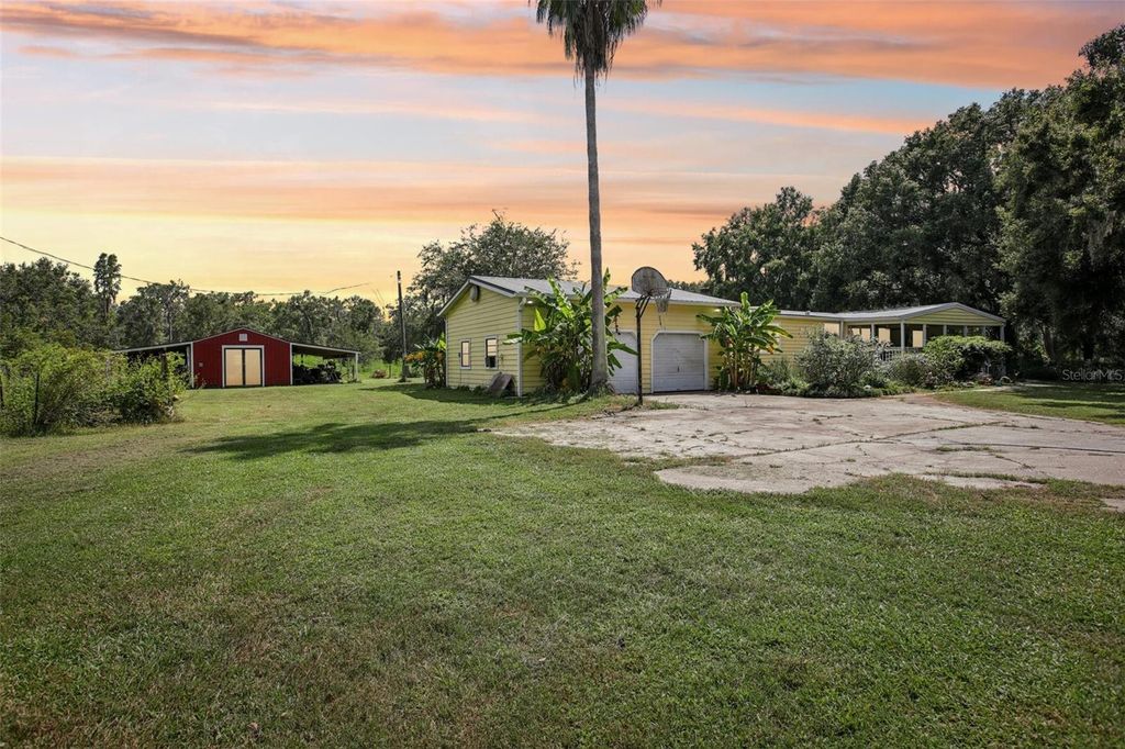 Photo of 5321 Bruton Road, Plant City, FL 33565 (MLS # TB8396849)