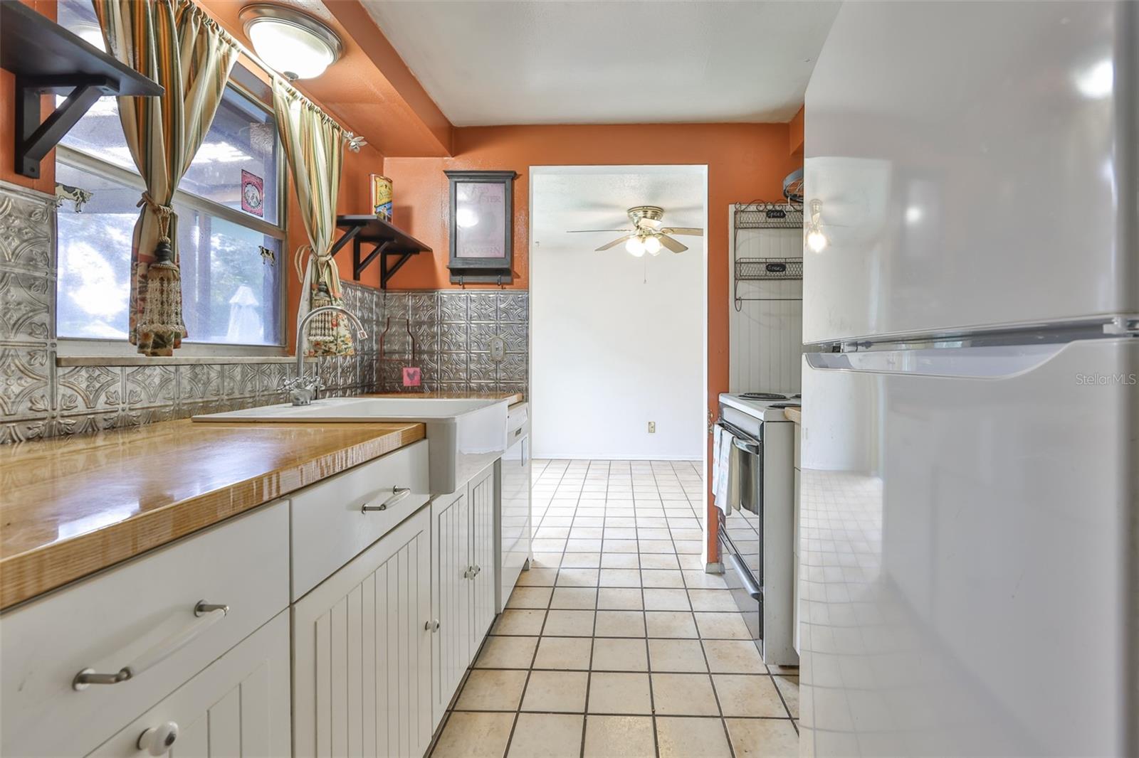 SEMINOLE GARDENS - Residential