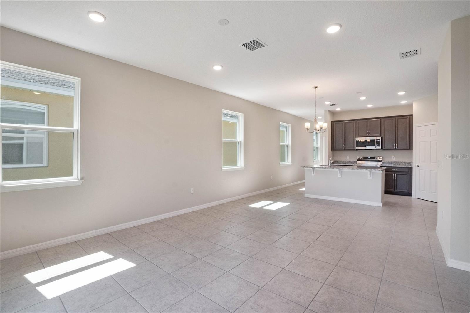 AVALON PARK TAVARES - Residential